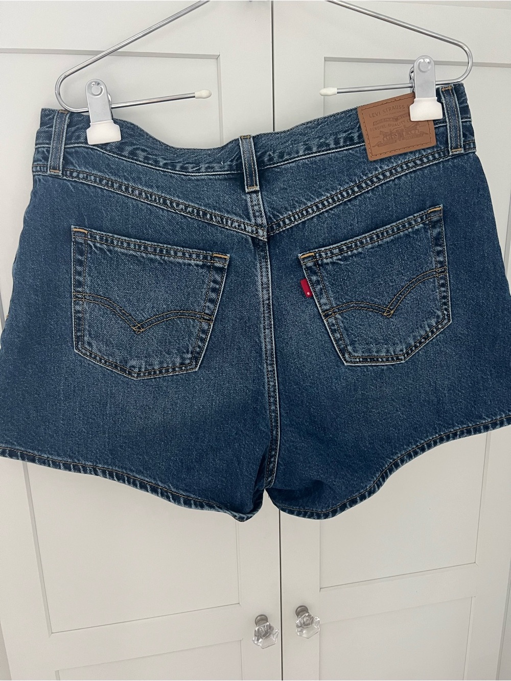 Levi’s 80S MOM SHORTS High-Rise Blue Denim women’s sz 31 - Picture 6 of 13